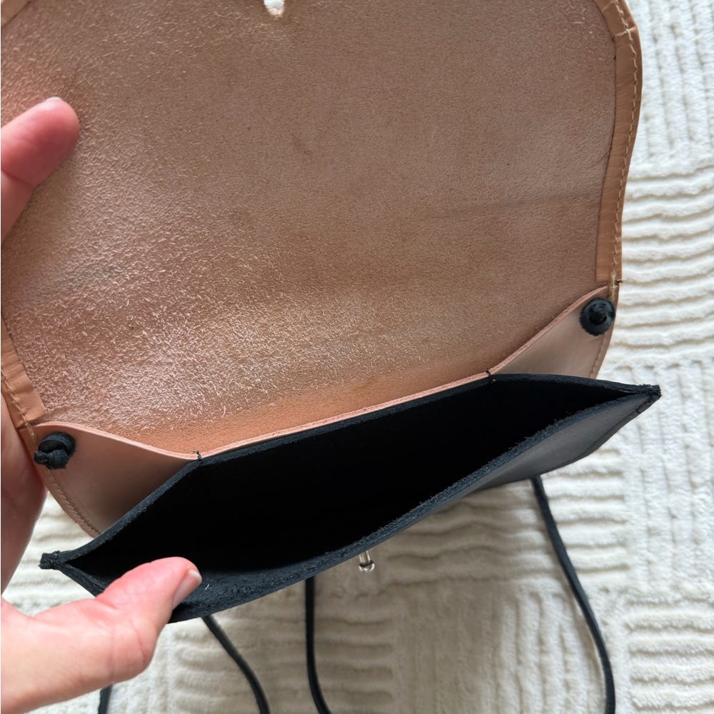 Erin Templeton leather Crossbody Bag - Picture 3 of 5